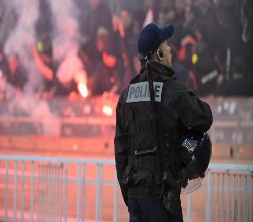 队报:欧冠决赛日法国将动员2.2万警力
