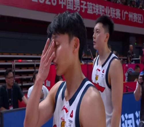 确认不打了！广东天赋中锋下家曝光，有望成下一个NBA中国球员！