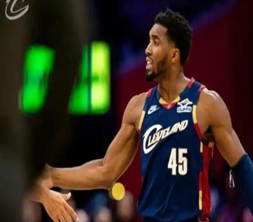 前NBA球员称米切尔不是骑士大当家难道骑士大当家是詹姆斯