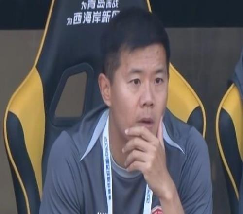 黄博文：感谢球迷的支持，感谢队员们在密集的赛程坚持了下来