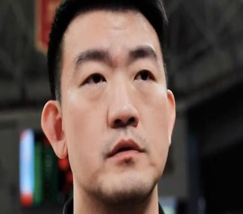王博:布朗的体能没问题,我们会为了荣誉捍卫自己的主场