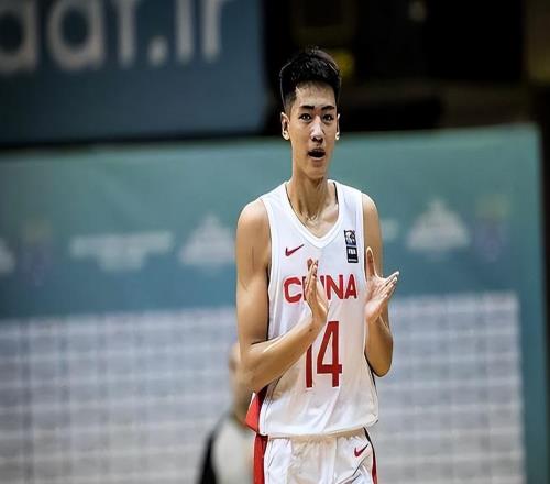 CBA场均仅2.9分之人屡进国家队！他真有潜力还是郭士强夹带私货