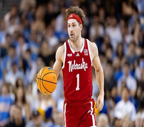 勇士试训内布拉斯加大学183cm后场，他爸爸还是前NBA球星