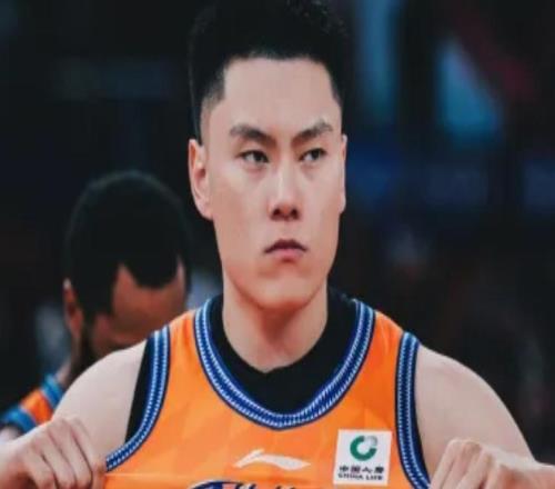 上海VS广厦G3前瞻！坚定团队性，坚持张镇麟锁布朗，古德温仍关键