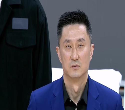 广东男篮想下赛季夺冠，机会来了！签下这几条大鱼，强势崛起