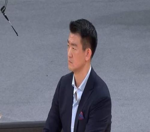 广厦问题究竟出在哪王博依旧嘴硬，媒体人一针见血，太扎心了