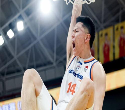 惨败33分！卫冕冠军毫无斗志，已经0比3落后！