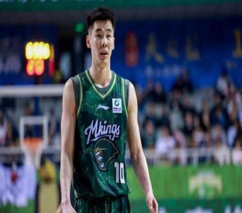 正式确定！CBA本土得分王离开球队，告别老东家