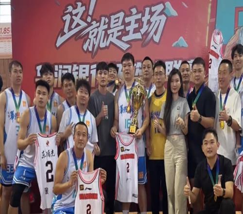 宏远早报！徐杰办球迷见面会，杜锋收获爱将感谢，王洪泽签新合同