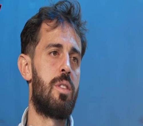 记者：B席转会巴萨即将敲定，且后者无需出售球员即可完成