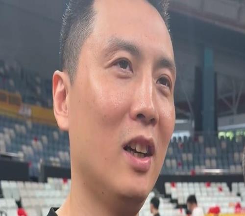 卢伟展望总决赛G4！全力以赴寄语健康，全队无兴奋，肯定弗格表现