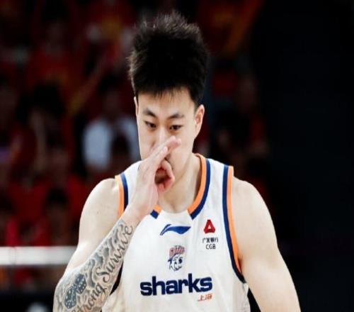 拒绝横扫！广厦避免队史耻辱纪录三人20+竭力孙铭徽仅打6分钟