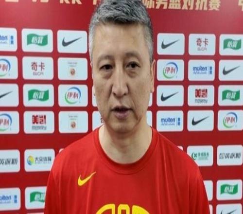 郭士强：杨瀚森6.8归队重返长沙传承男篮优良传统