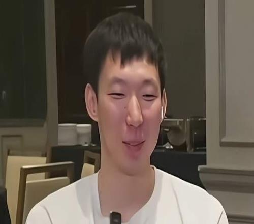 谁能斩获总冠军周琦给出预测，看好尼克斯登顶，马刺这下难了
