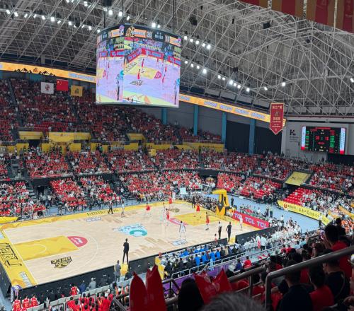 CBA：广厦拒绝被横扫+保留卫冕希望，胡金秋半场狂砍22分
