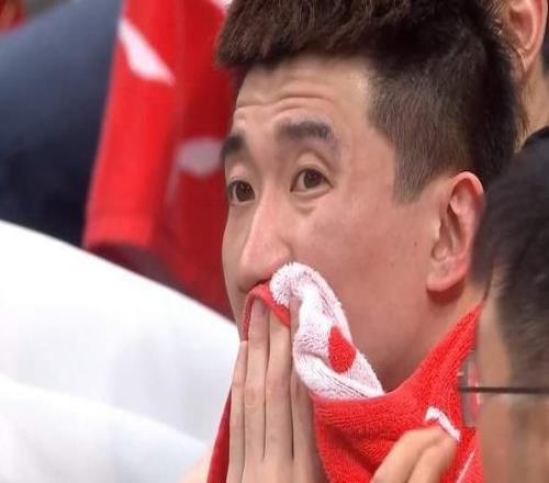 拒绝被横扫！广厦扳回一城，胡金秋爆发，林秉圣奇兵，孙铭徽尴尬