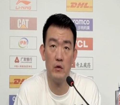 王博：迫不得已才使用两小外开局，不过收到了不错的效果