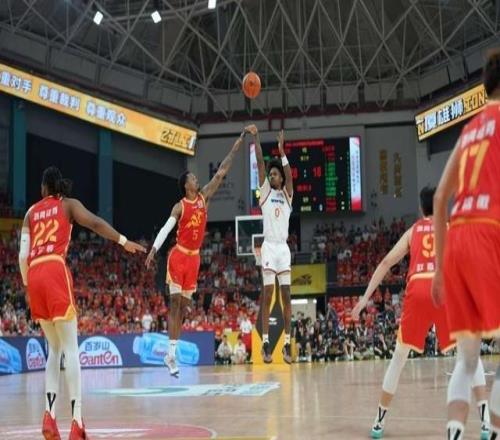 CBA总决赛第四场结束，上海久事男篮不敌浙江广厦，大比分3比1领先