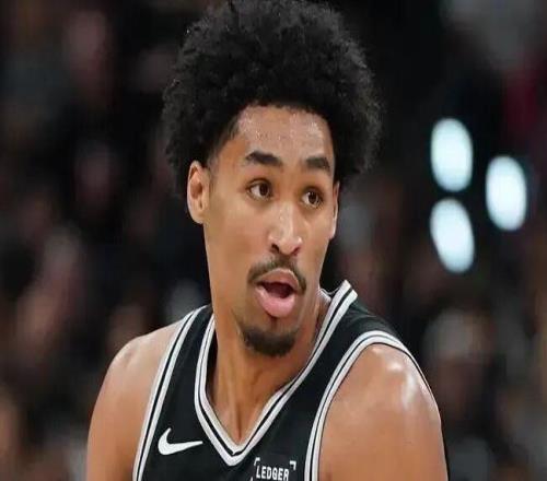 NBA总决赛尼克斯队先下一城