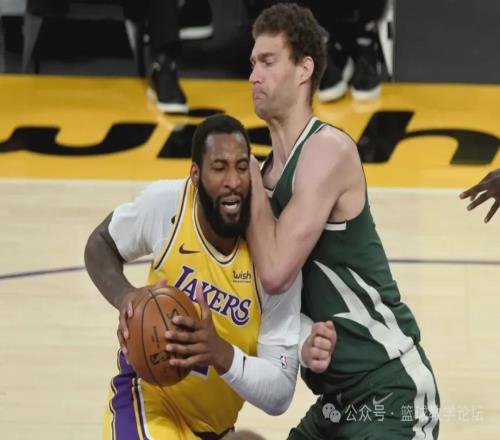 NBA太残酷！252斤大中锋！被交易后大哭一场