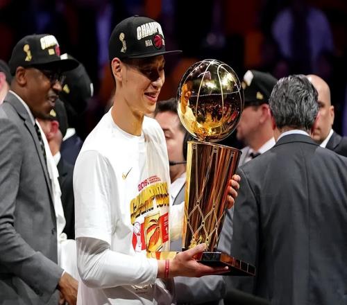 林书豪飙升第10！美媒重排NBA2010年选秀：芬森9白边6乔治成状元