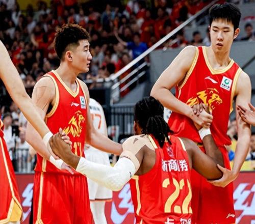 CBA总决赛：广厦又迎生死战！上海3大核心同时开火，局势变成3打1