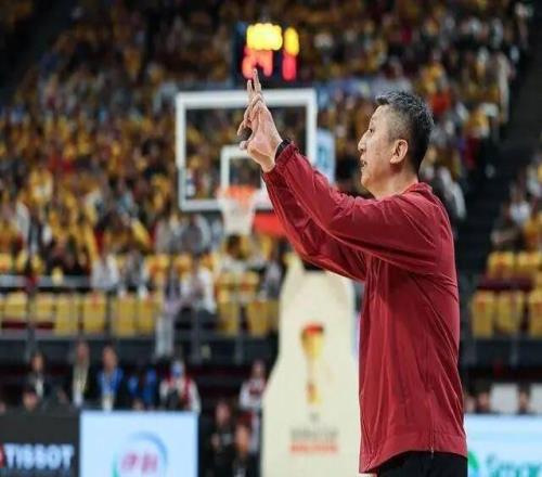 廖三宁17分2助庞峥麟17分中国男篮8182惜败FMP拉德尼基