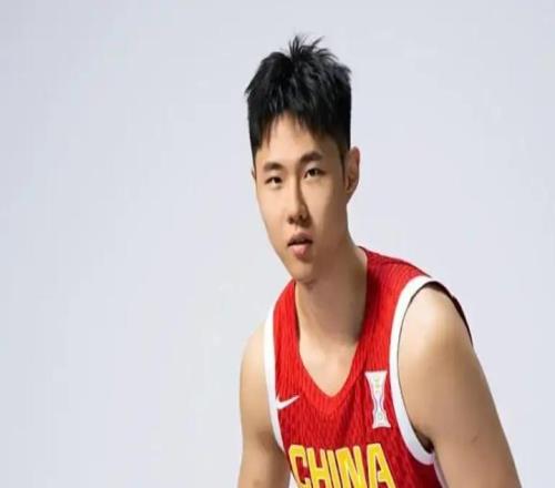 男篮8182FMP拉德尼基3喜1忧！廖三宁赵嘉义回暖，末节哑火需总结
