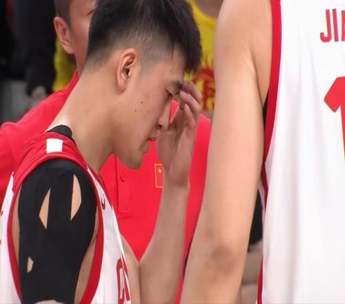 教杜锋用人！郭士强激活广东“三王炸”，有望成宏远新帅第一人选