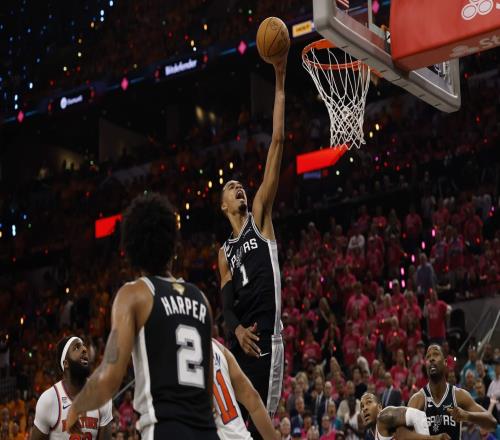 马刺今晚必须赢！NBA总决赛史上仅五队0比2翻盘
