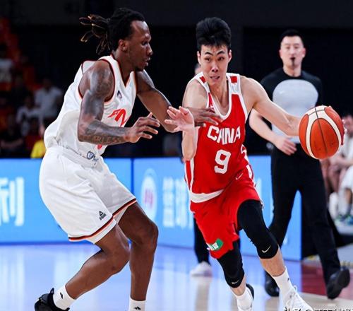 2场比赛27分7失误！郭士强赛后这样点评庞峥麟，两大短板还需补强