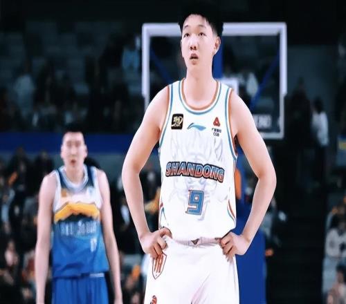 山东开启夏训！于德豪+孙桐林+2小将基本离队，今夏补强计划公布