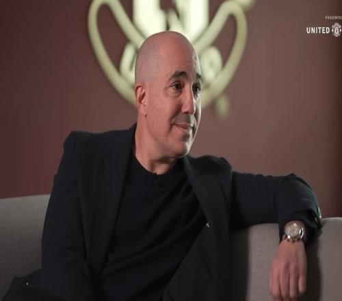 曼联CEO：我会说5种语言我儿子之前支持曼城现在是曼联球迷