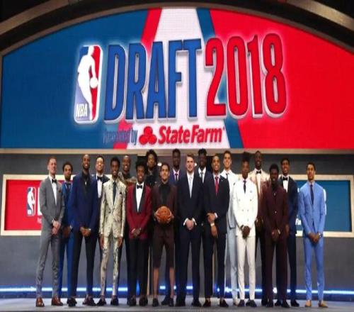 八年之后，我们四个一起打NBA总决赛