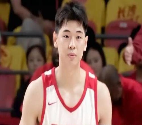 王俊杰18分中国男篮8278塞尔维亚FMP俱乐部廖三宁15分