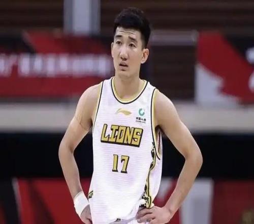 当孙铭徽化身于德豪，获得总亚军的广厦应放弃争冠执念，开启重建