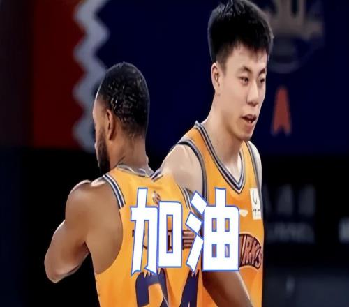 张镇麟7+2！弗格9中3，古德温12+2，洛夫顿2+3，上海领先广厦2分